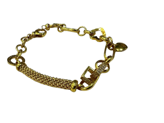 Luxury Gold Link Bracelet with Mesh Accent